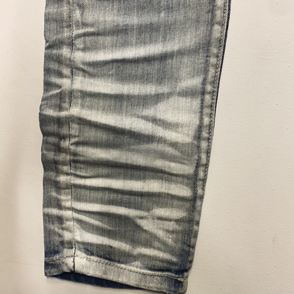 Jeans - Picture 5 of 16